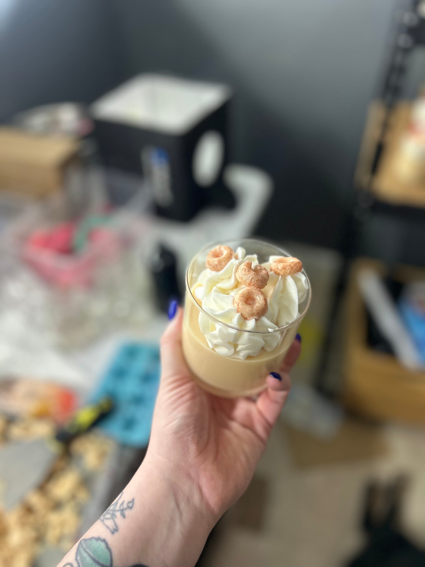 Cinnamon Sugar Donut Candle